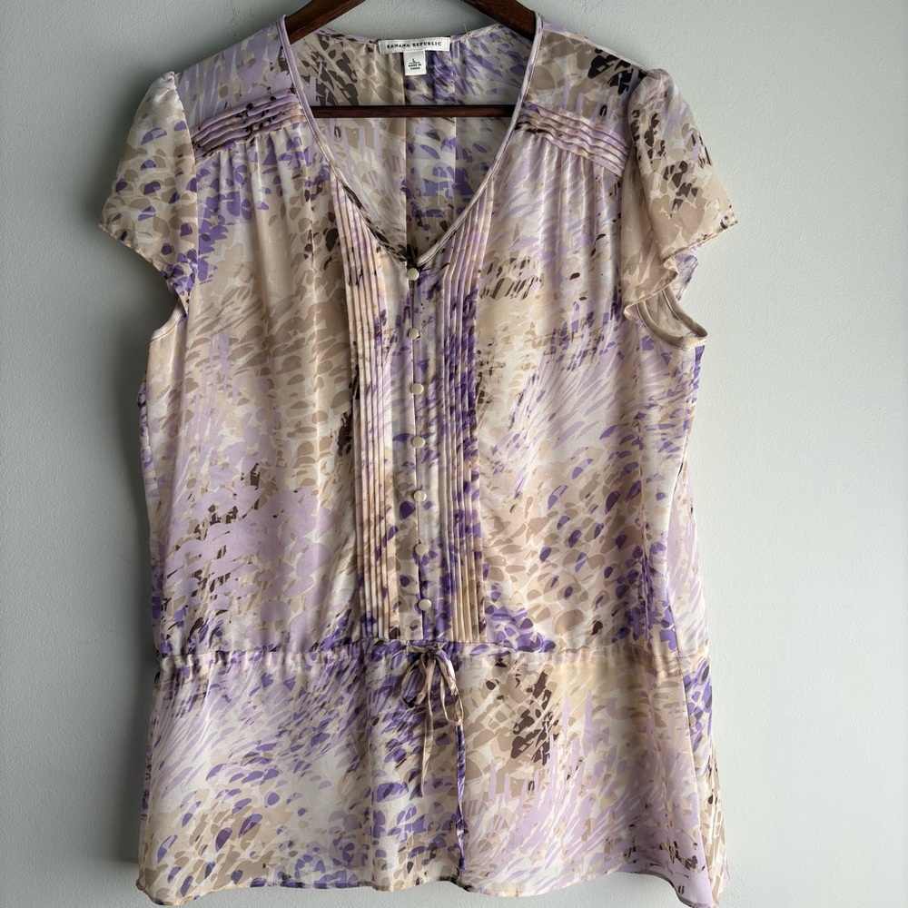 Banana Republic Large Purple Floral Sheer Blouse Pintuck Boho Tie Waist Top